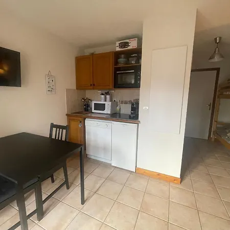 Petit Apartment